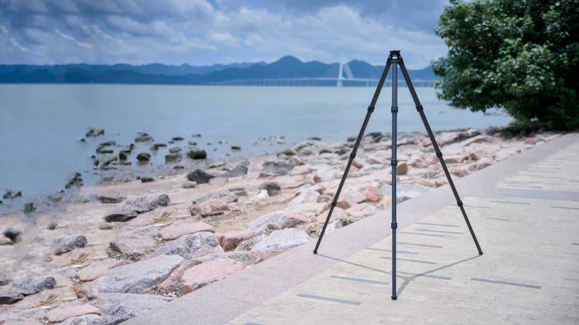 HEIPI Heavy-Duty Carbon Fiber Tripod K32